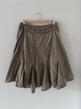 New Y2K Vintage Embellished Skirt